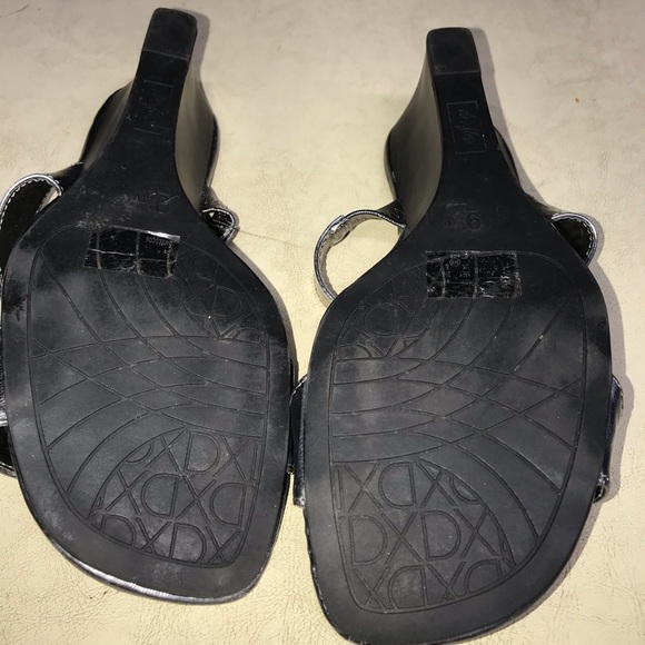 Wedge sandal - Picture 3 of 3